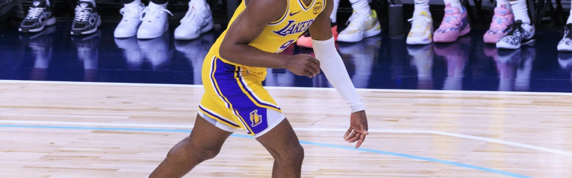 开云赛事中心-打脸质疑！28%到41.4%，布朗尼，真进化了，靠实力逆袭啊